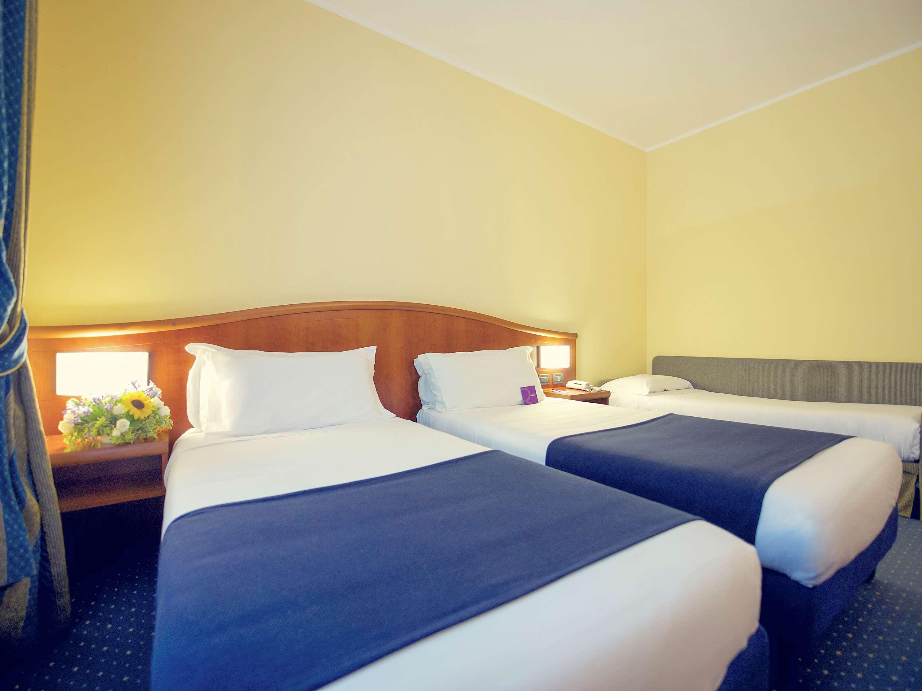 Mercure Genova San Biagio Экстерьер фото