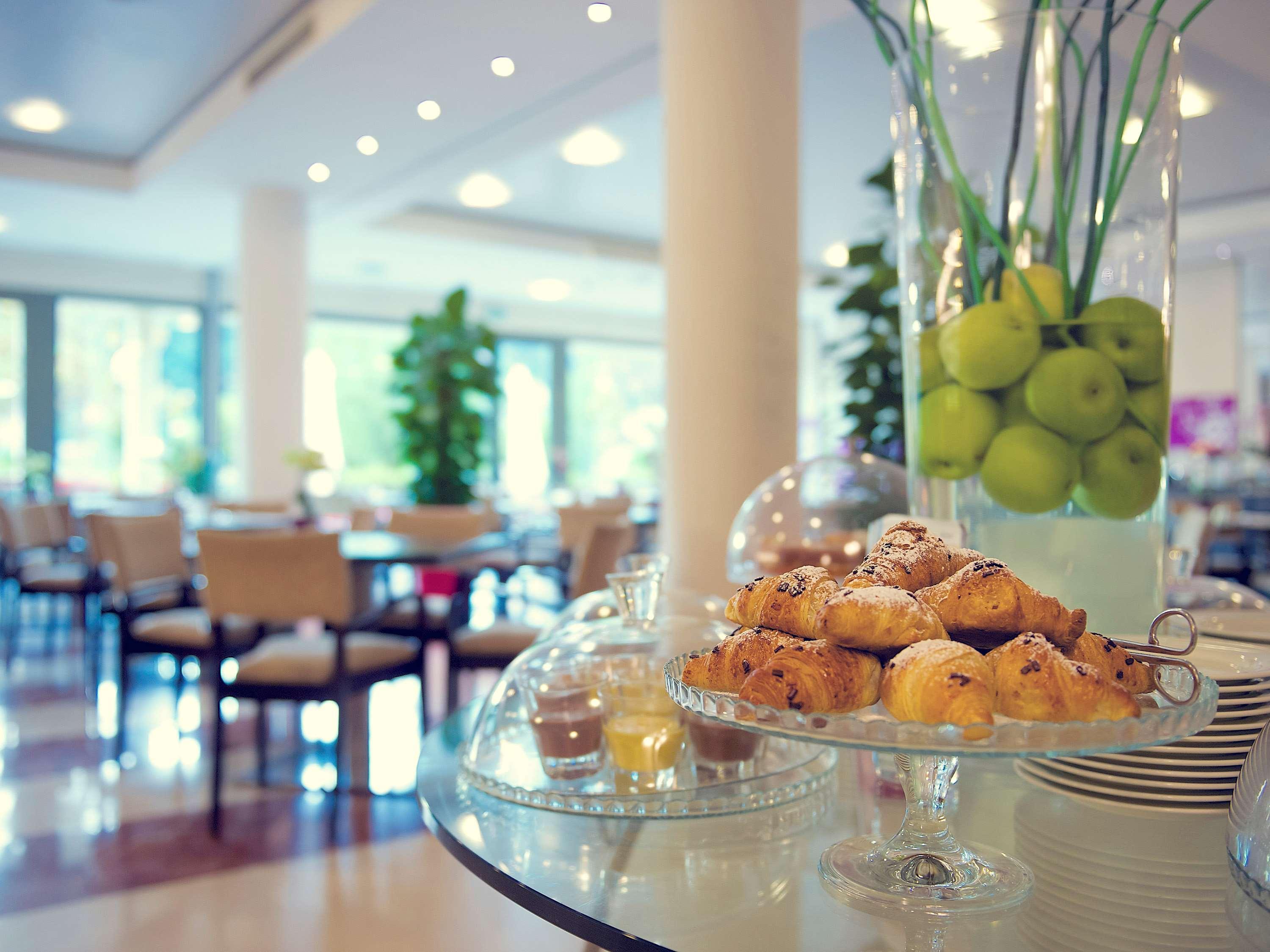 Mercure Genova San Biagio Экстерьер фото